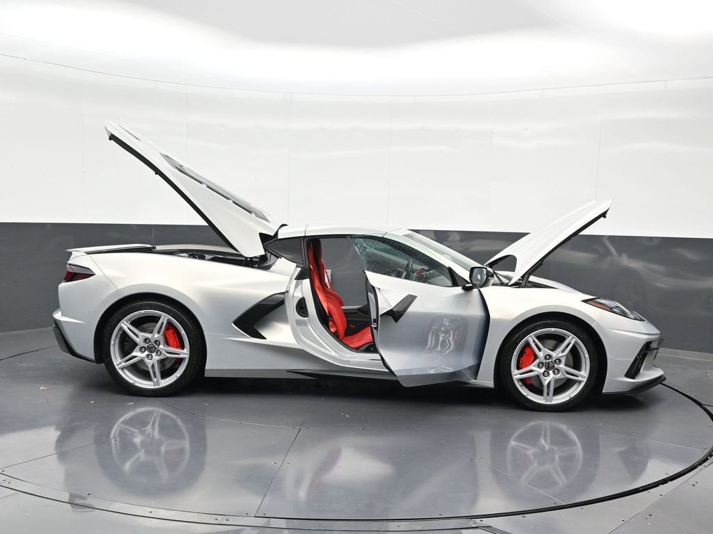 2024 Chevrolet Corvette Stingray 2LT