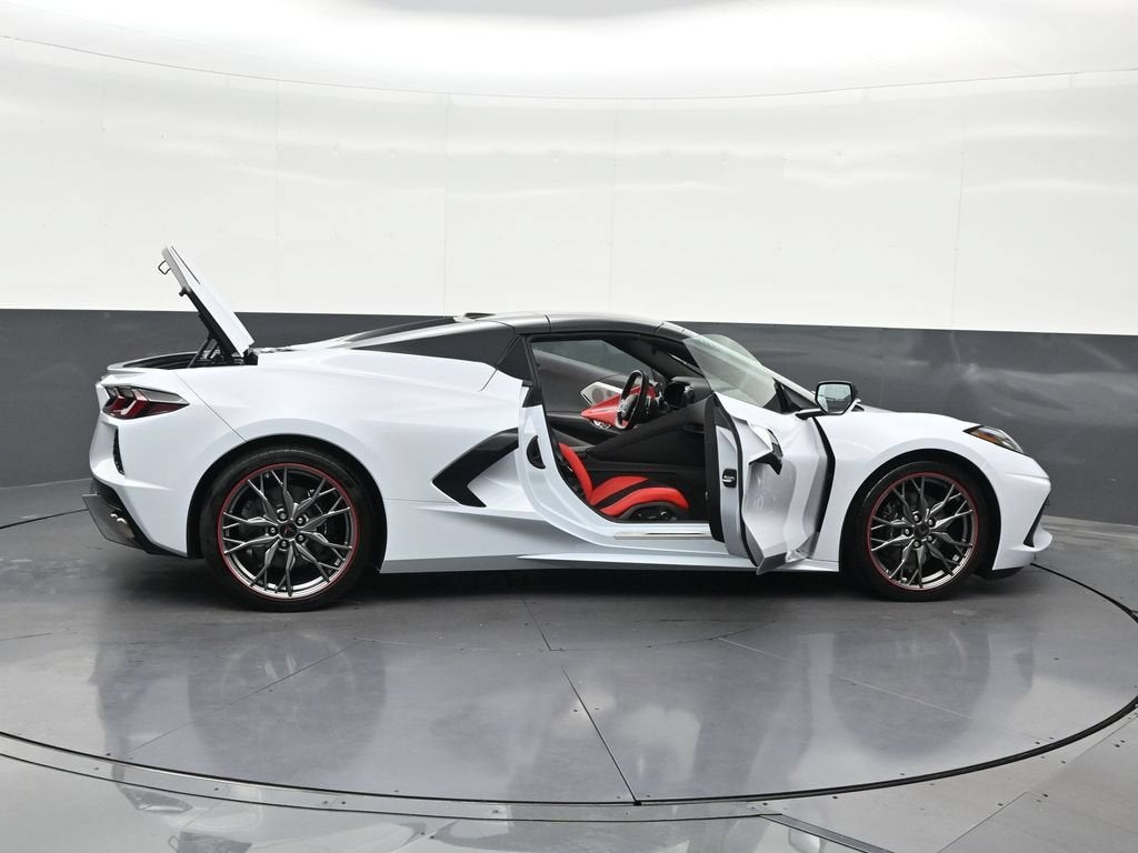 2024 Chevrolet Corvette Stingray 2LT