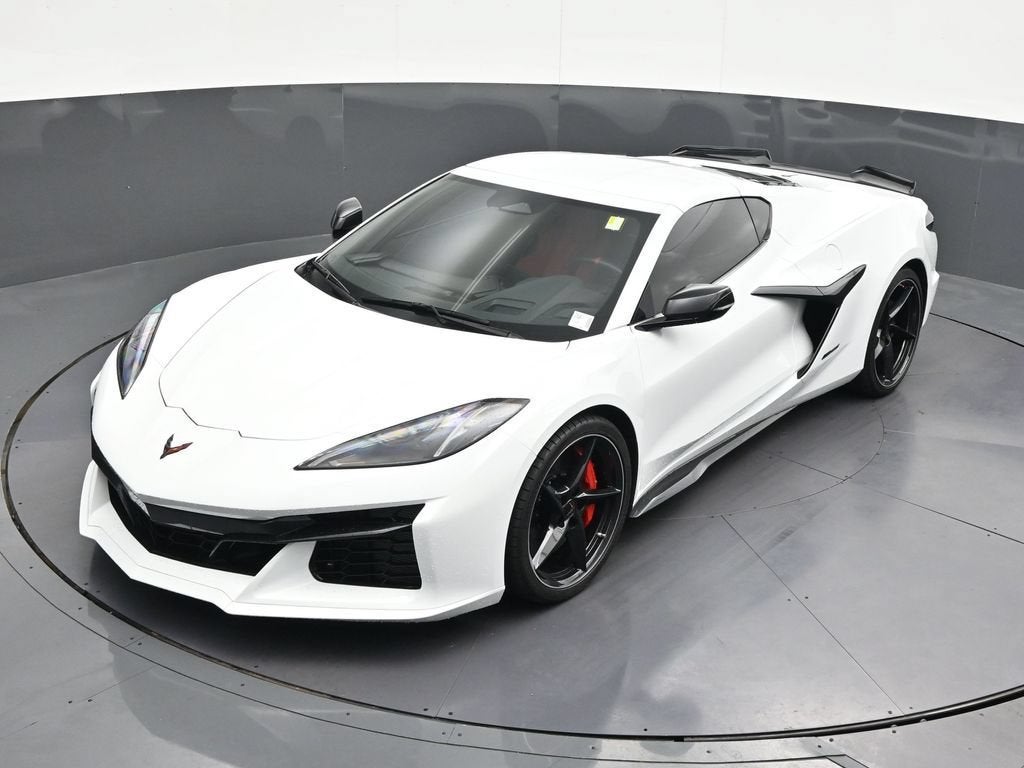 2025 Chevrolet Corvette E-Ray 1LZ