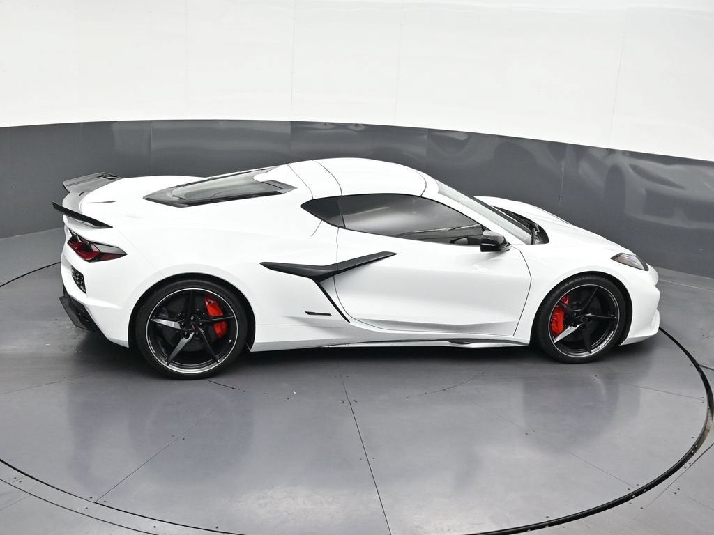2025 Chevrolet Corvette E-Ray 1LZ
