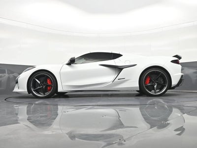 2025 Chevrolet Corvette E-Ray 1LZ
