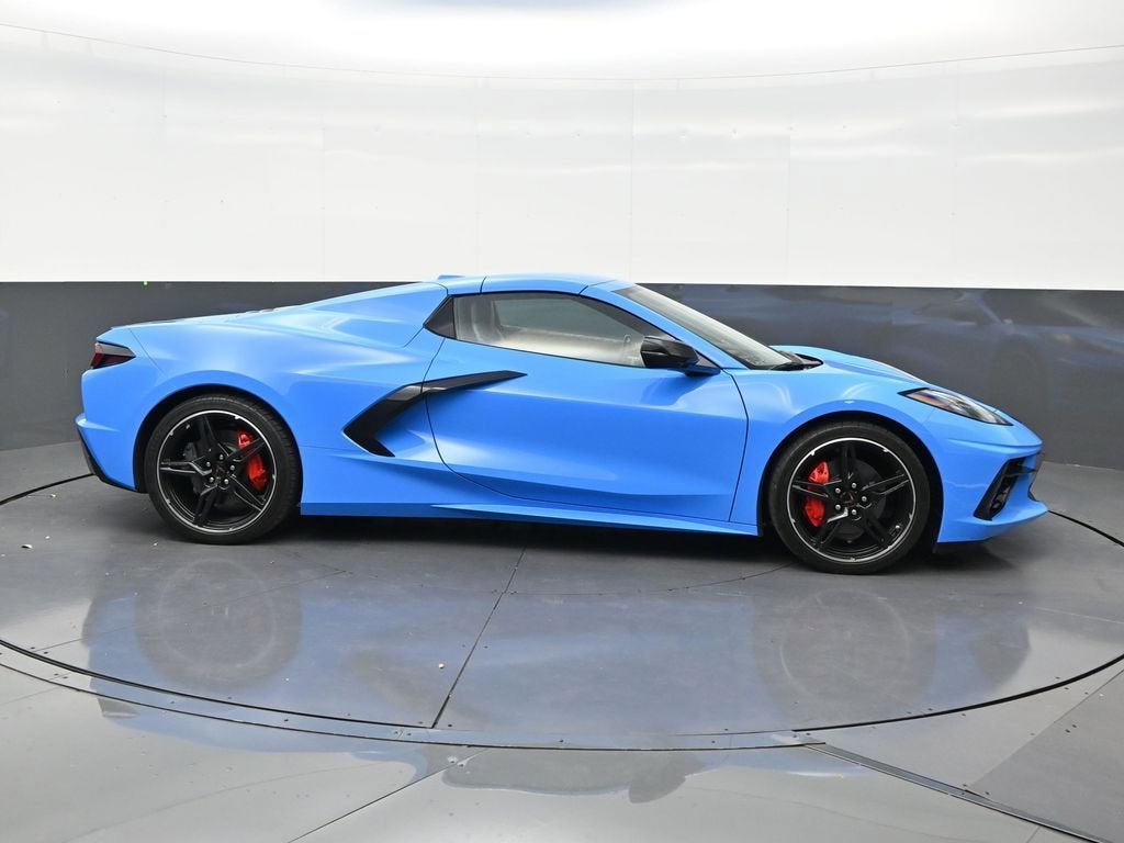 2025 Chevrolet Corvette Stingray 2LT
