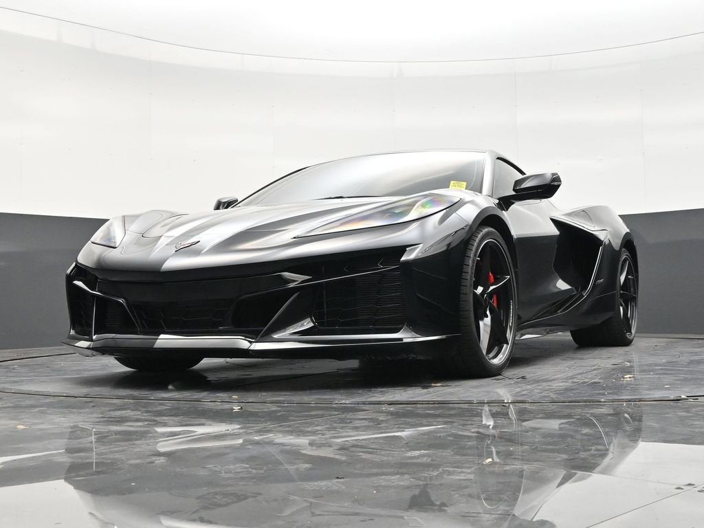 2025 Chevrolet Corvette E-Ray 1LZ