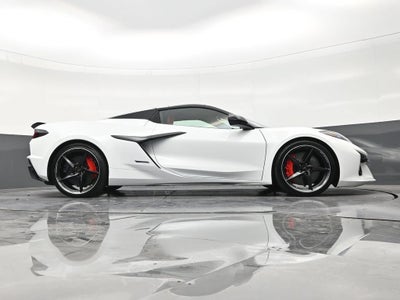 2025 Chevrolet Corvette E-Ray 1LZ