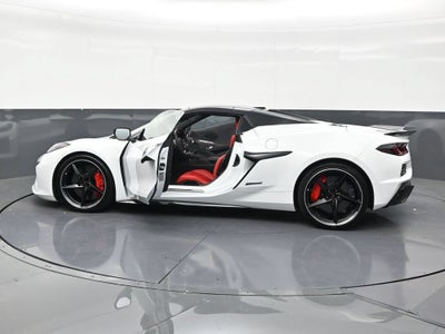 2025 Chevrolet Corvette E-Ray 1LZ