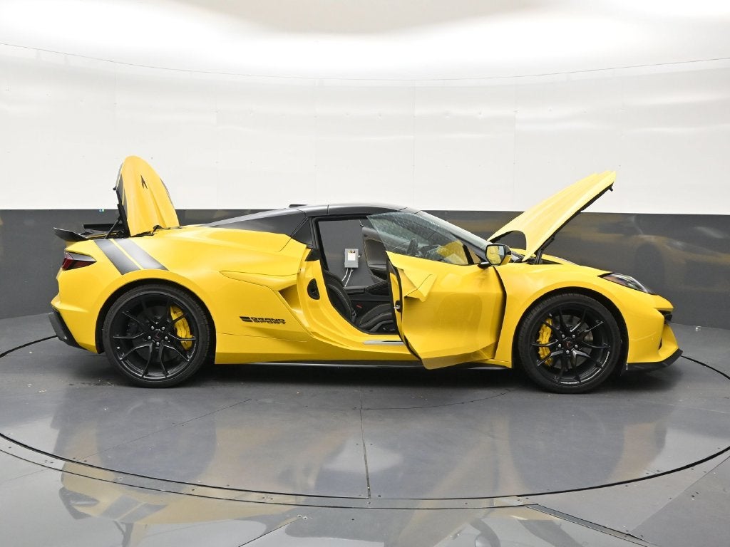 2027 Chevrolet Corvette Grand Sport 2LT